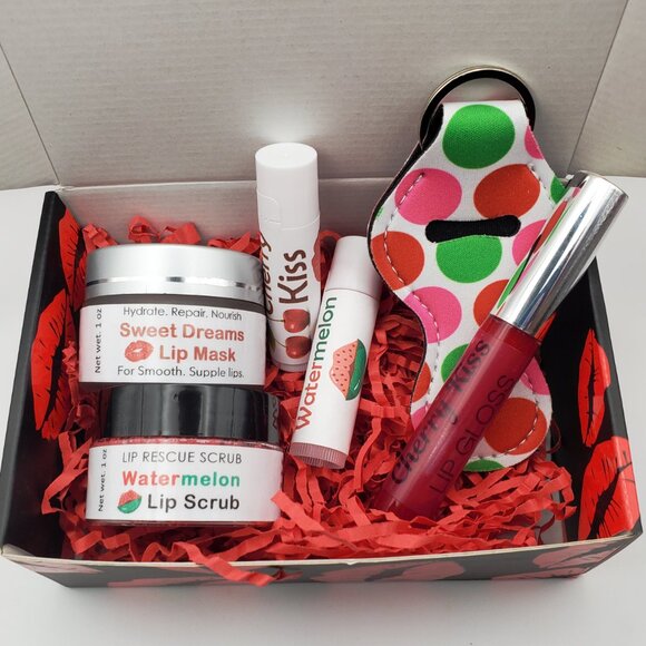 Kiss Kit — Your Lips’ Favorite Gift Set - Picture 2 of 5